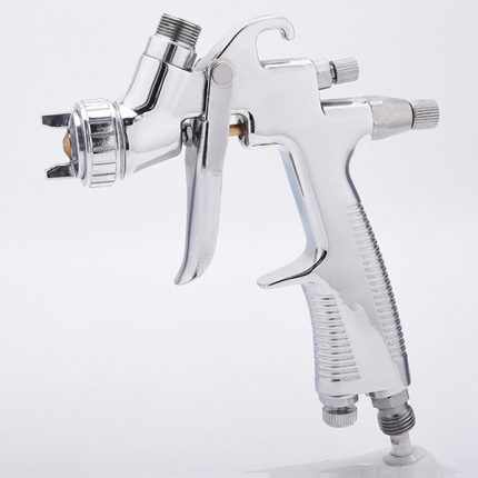 pneumatic spray gun